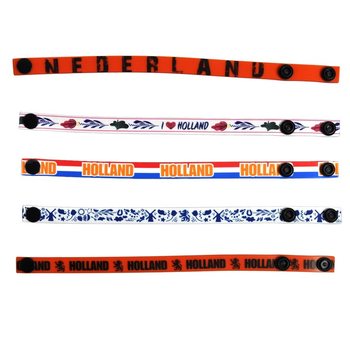 SPOT *** CHEAP *** FAN BANDS / HOLLAND BRACELET IN DISPLAY (160st).