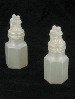 Wedding Bubble Blowers - Bride & Groom Design (24 pcs)