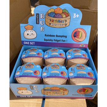 RAGE - RAINBOW Squishy Bun Dumplings LARGE (Dim. 8.5 x 8.5 x 4.8 cm) - Viral 2026 Fidget Toy (12 pcs)