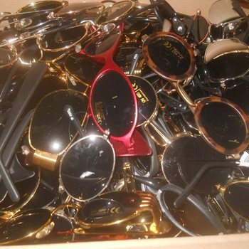 SUNGLASSES MIX (120st.)